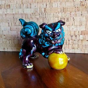 Kutani Ceramic Foo Dog Karajishi Figurine